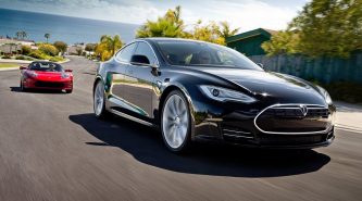 Weak dollar sends Tesla prices up in Australia
