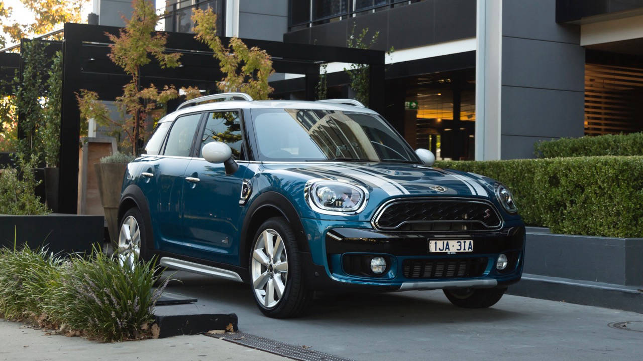 2017 Mini Countryman Review: First Drive