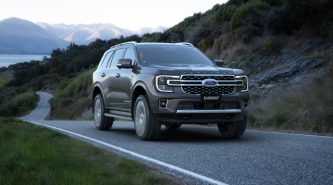 What is a Ford Everest Platinum V6? Prado Kakadu rival revealed