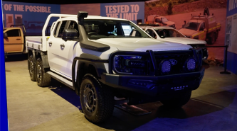 <strong>Ford Ranger Super Duty 6×6: tri-axle ute could come to Australia</strong>